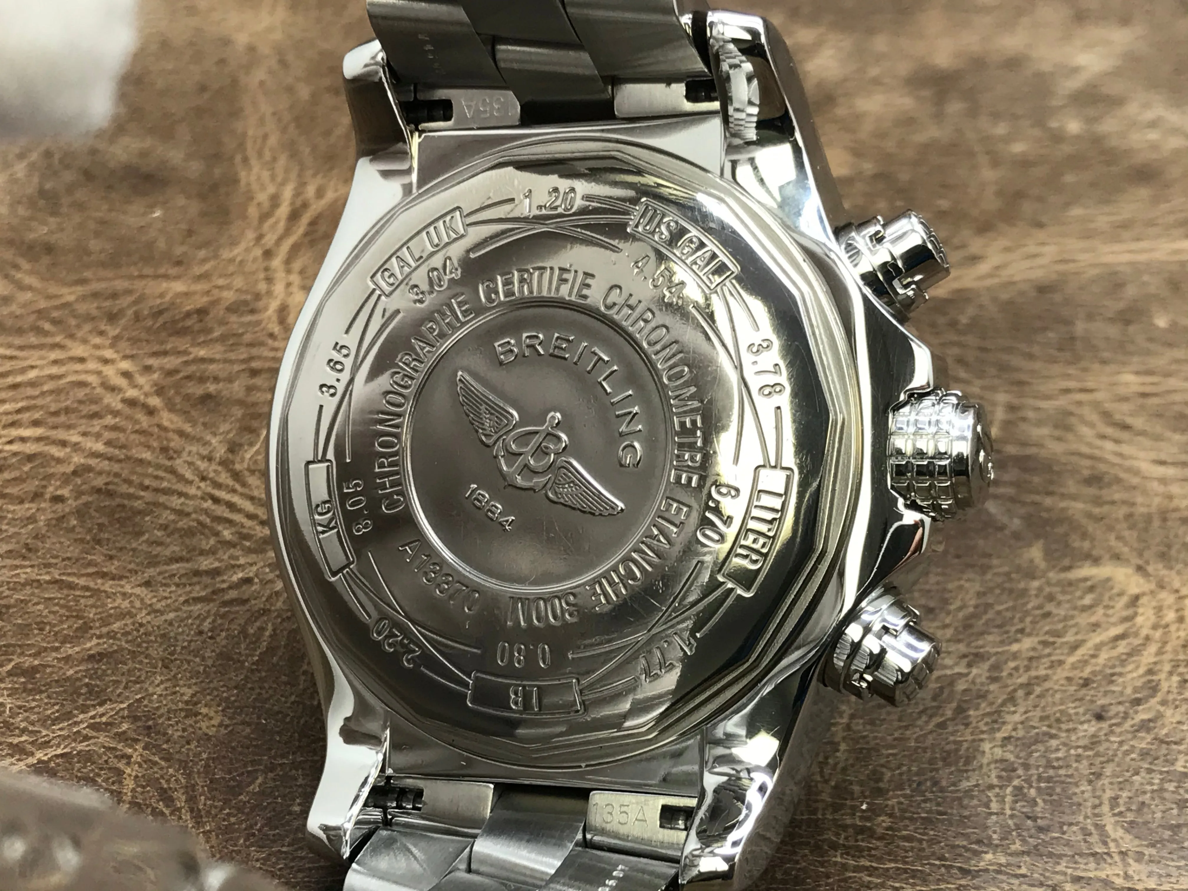 Breitling Super Avenger II Super Avenger A1337053 White Dial Automatic Men's Watch