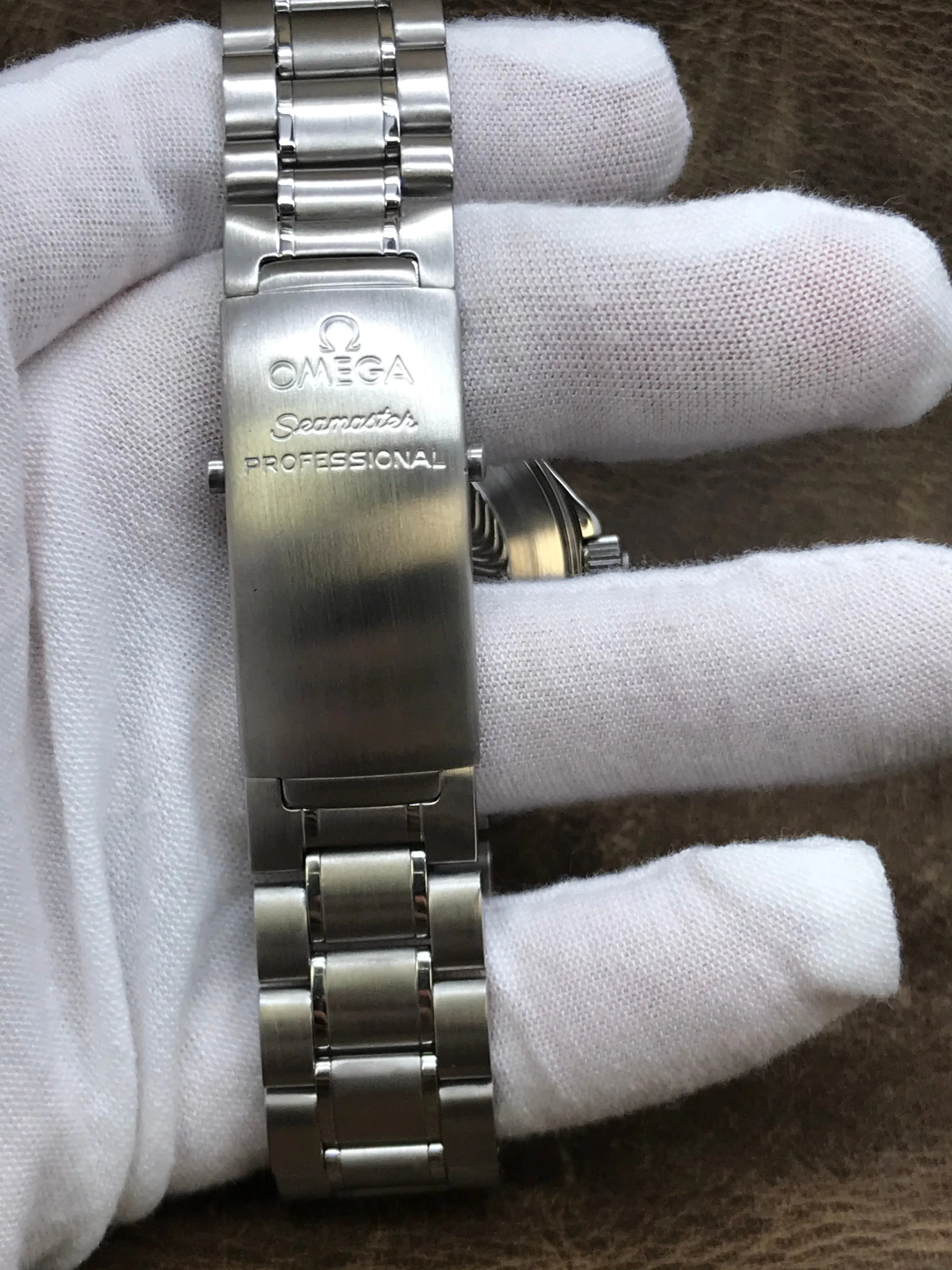 Omega Seamaster 300m 2255.80.00 Electric Blue Dial Automatic  Men's Watch