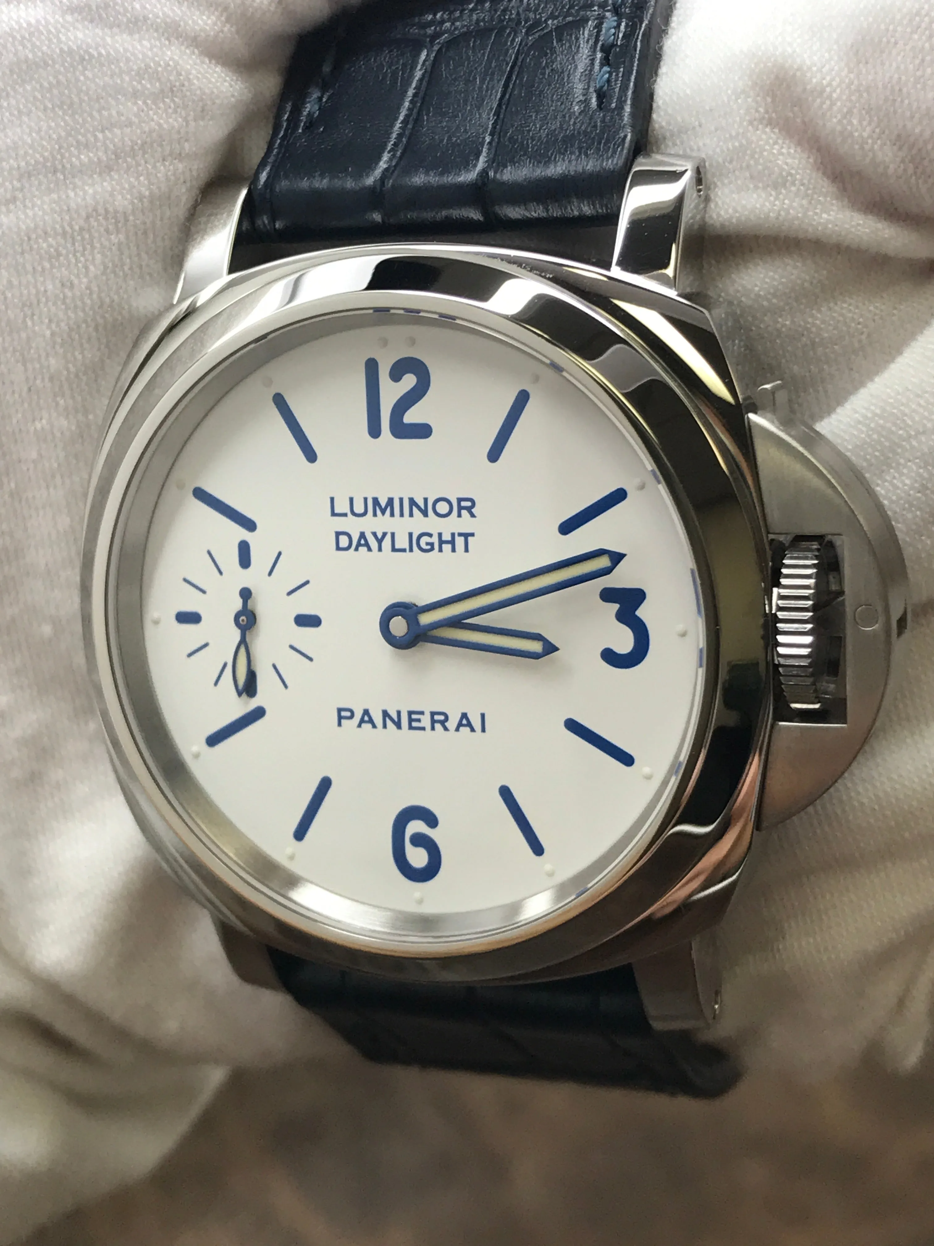 Panerai Luminor 8 Days PAM00786 PAM00650 White Dial Manual Wind Men's Watch
