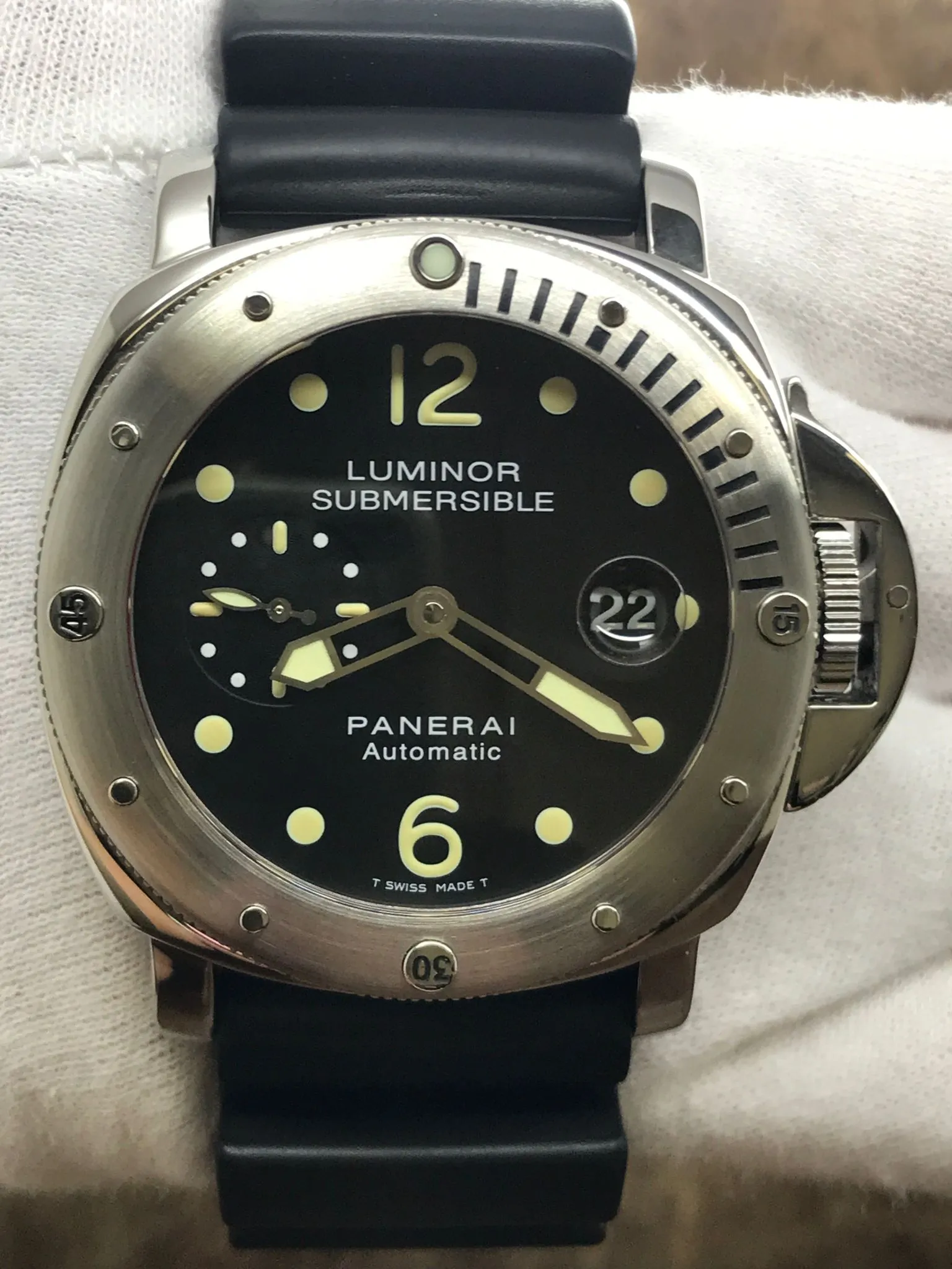 Panerai Luminor Submersible  PAM00024 Black Dial Automatic Men's Watch