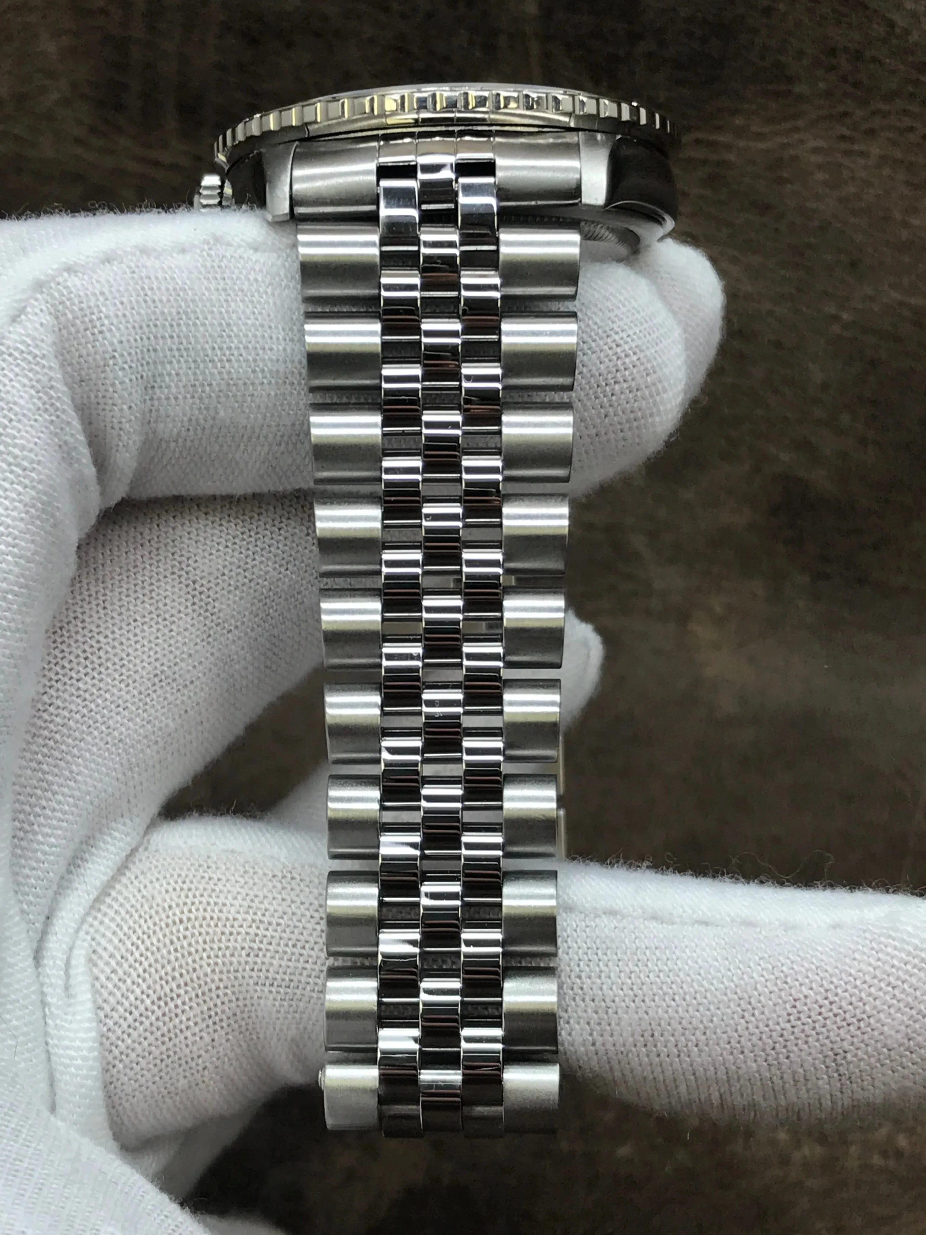 Rolex Datejust Turn-o-graph 16264 Silver Dial Automatic Men's Watch